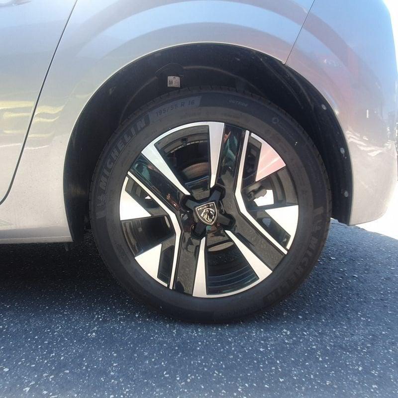 Peugeot 208 5P - ALLURE Hybr