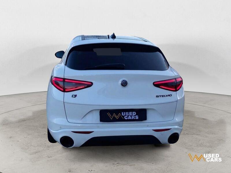 Alfa Romeo Stelvio Stelvio 2.2 Turbodiesel 210 CV AT8 Q4 Veloce Tì