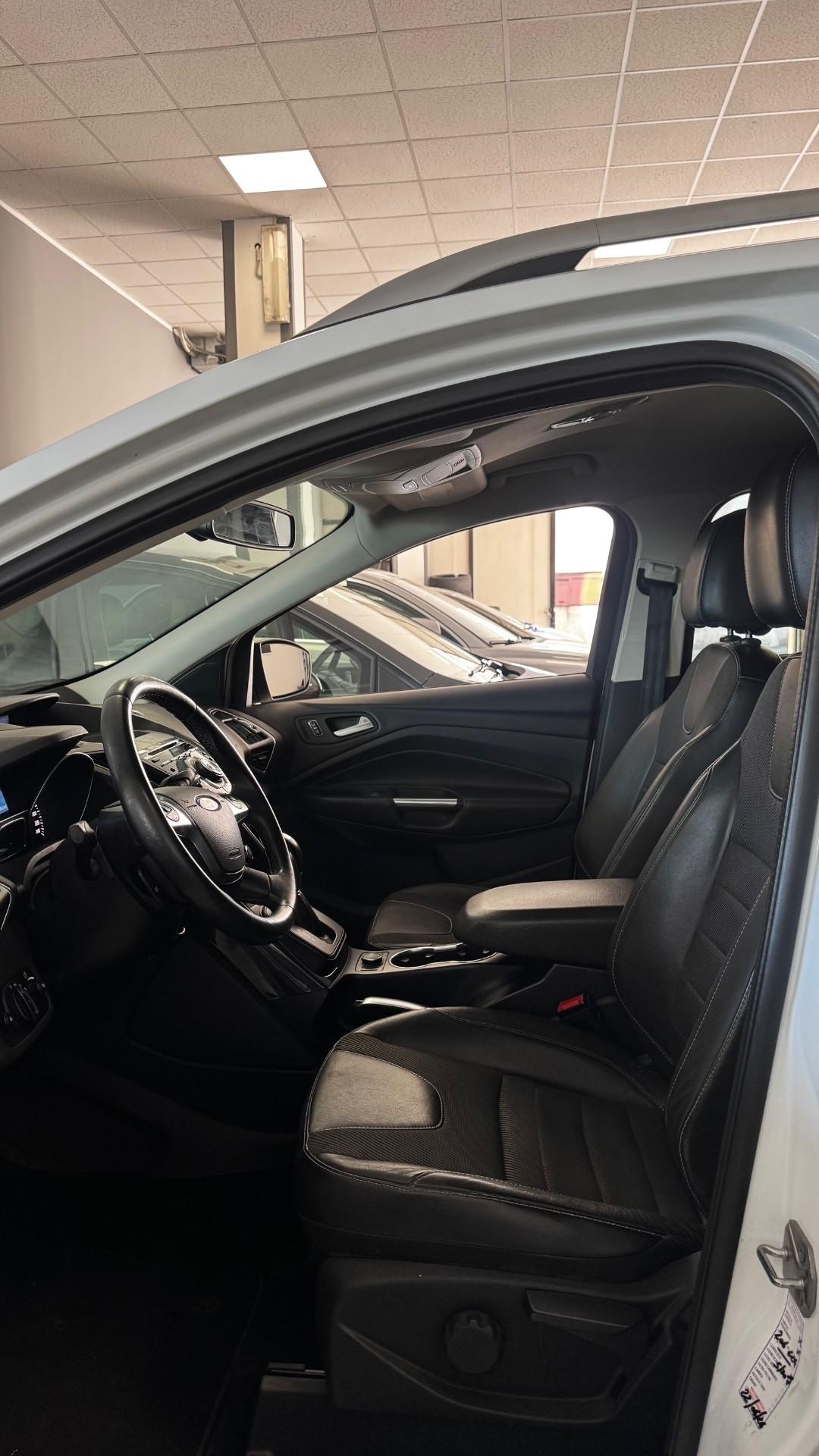 Ford Kuga 2.0 TDCI 163 CV 4WD Powershift Titanium X