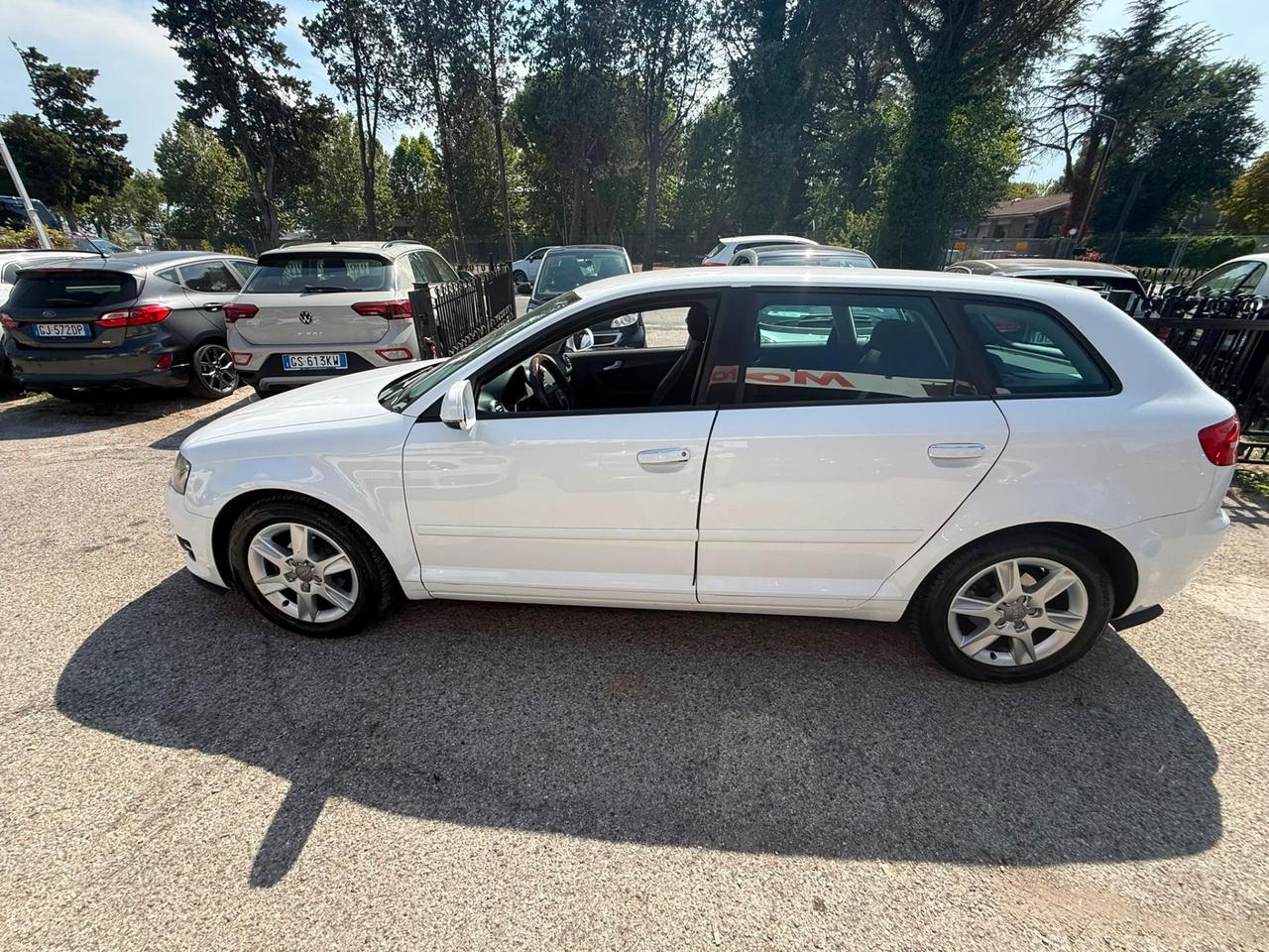 Audi A3 SPB 1.6 TDI 105 CV CR Ambiente