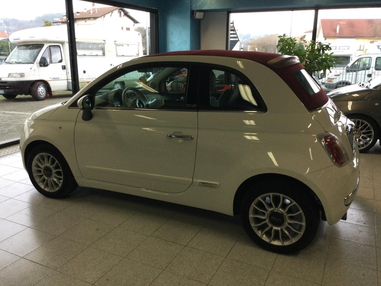 Fiat 500 C 0.9 TwinAir Turbo Rock