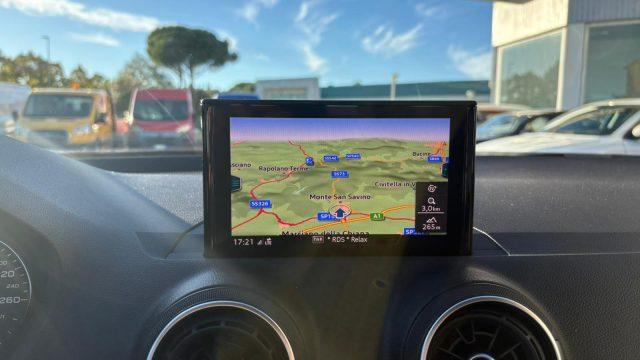 AUDI Q2 30 TFSI Business IVA ESPOSTA IDONEA NEOPATENTATI