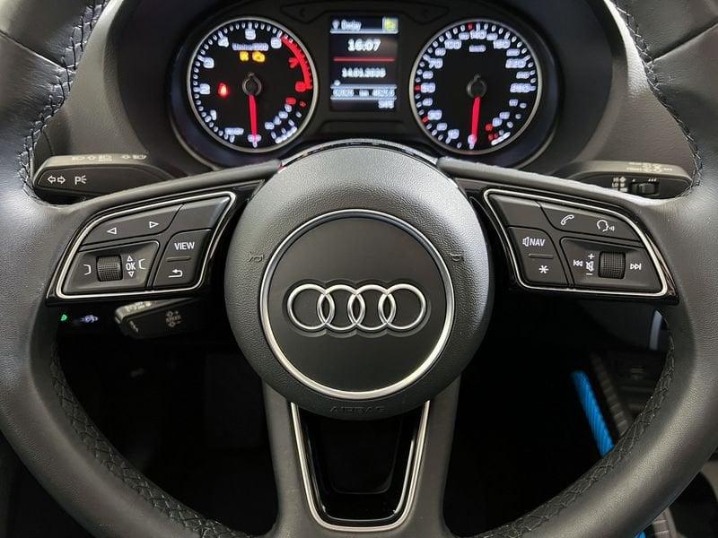 Audi Q2 Q2 35 TFSI Business Advanced