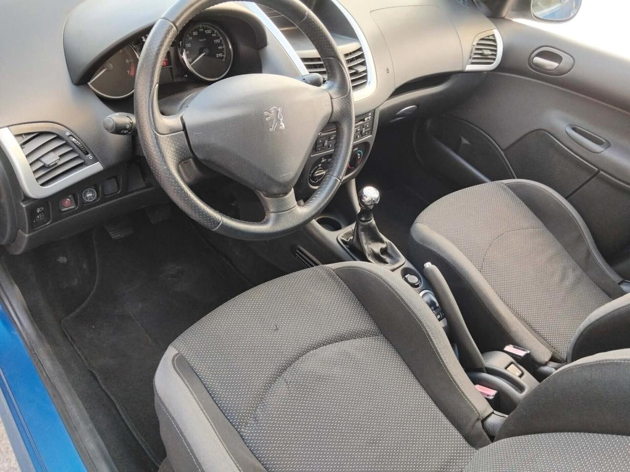 Peugeot 206 Plus 1.1 GPL