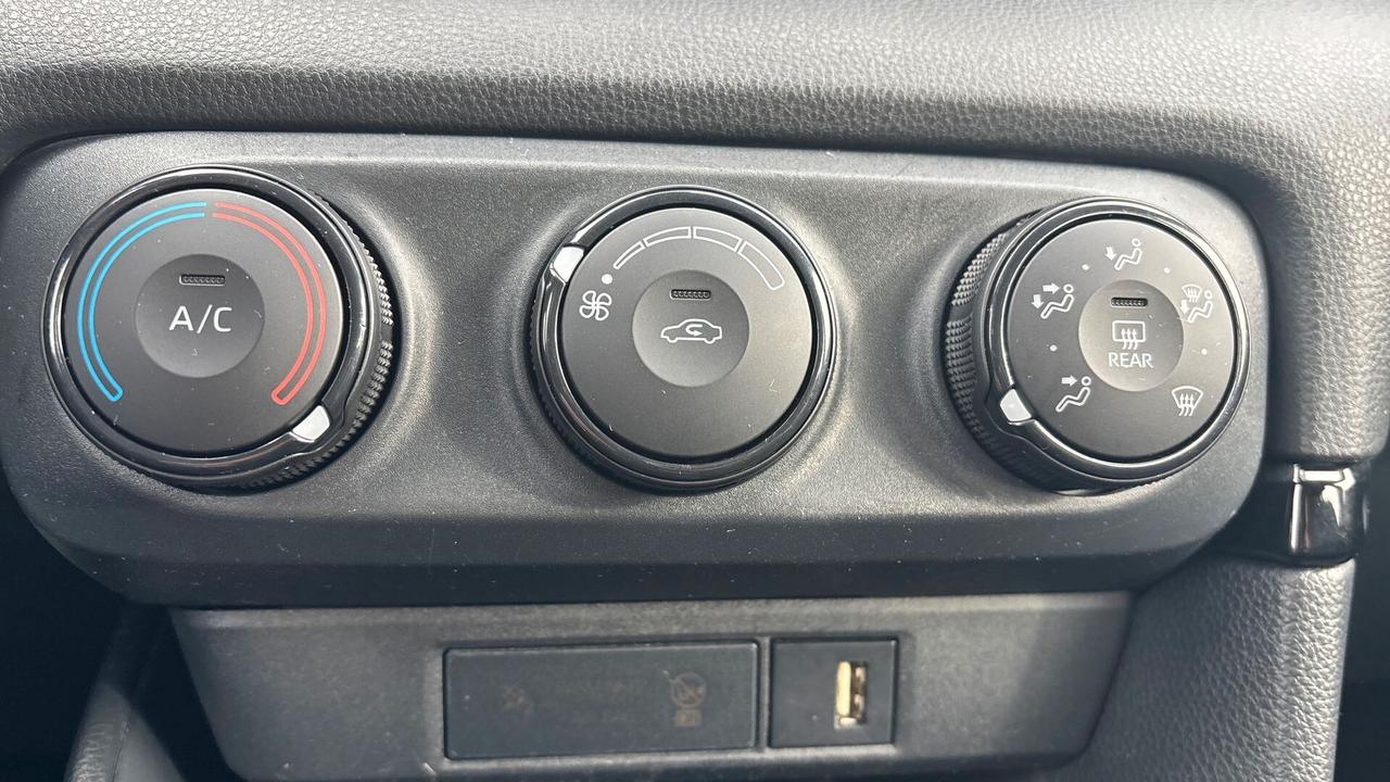 Toyota Yaris 1.0 5 porte Active