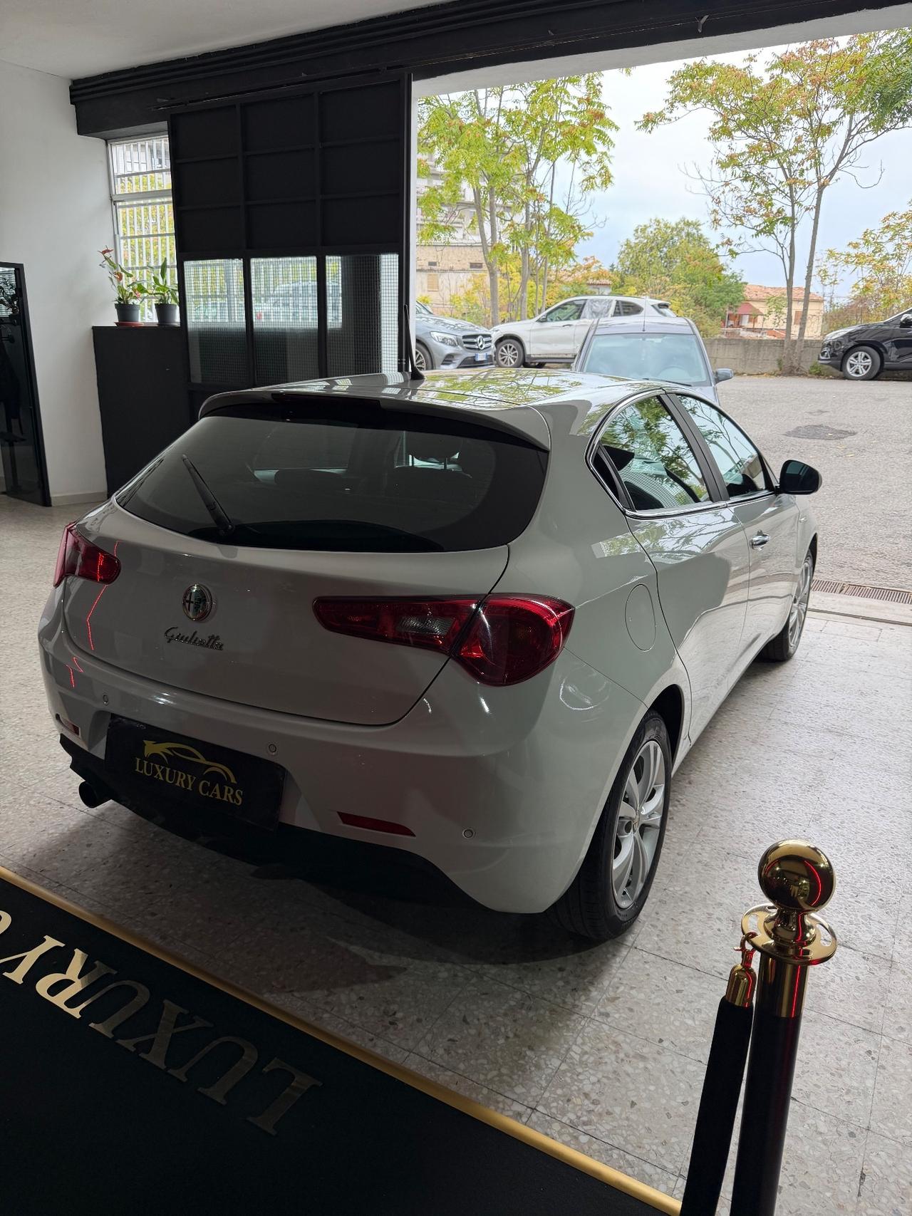 Alfa Romeo Giulietta 1.6 JTDm-2 105 CV