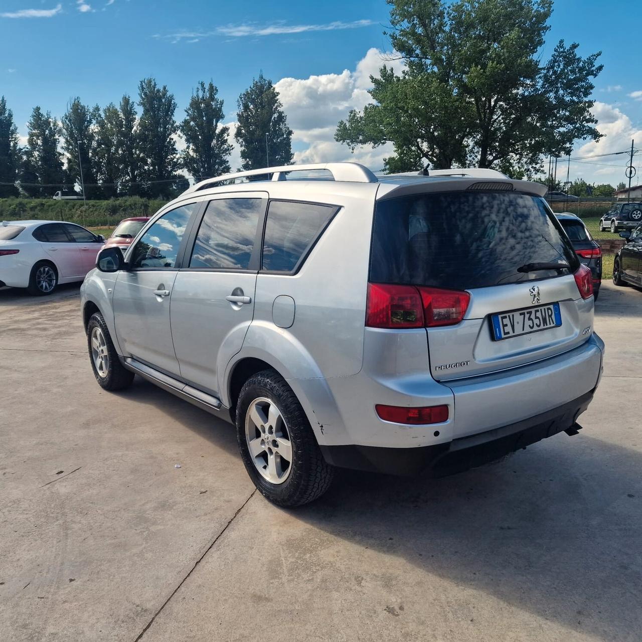 Peugeot 4007 2.2 HDi 156CV Féline 4x4 con ridotte