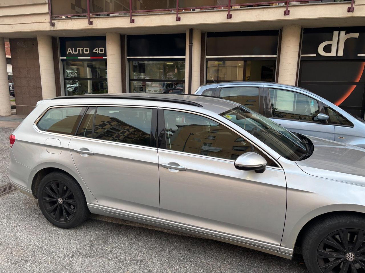 Volkswagen Passat Variant 1.6 TDI SCR DSG Business BMT