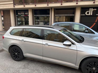 Volkswagen Passat Variant 1.6 TDI SCR DSG Business BMT
