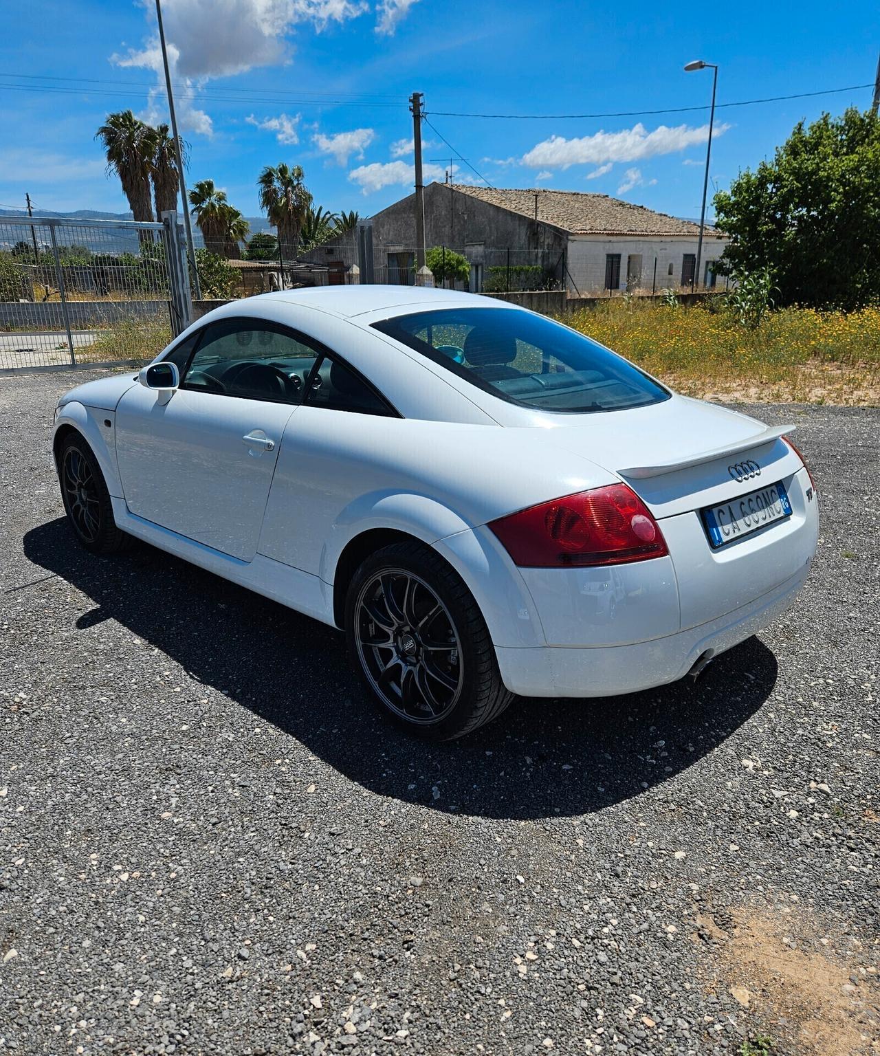 Audi TT Coupé 1.8 T 20V 179 CV cat