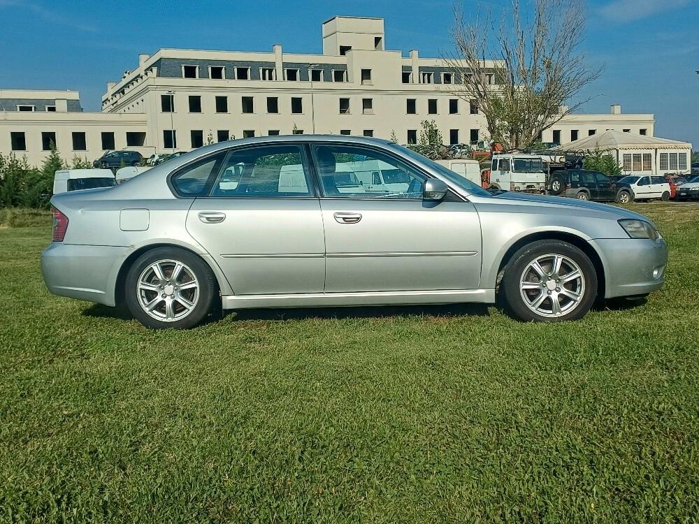 Subaru Legacy 2.0 16V GX Gpl