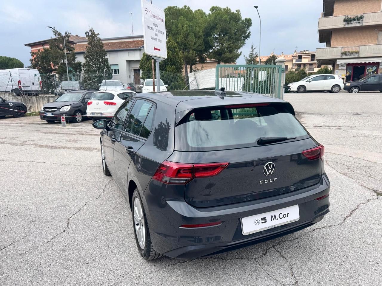 Volkswagen Golf 1.5 TGI DSG Life