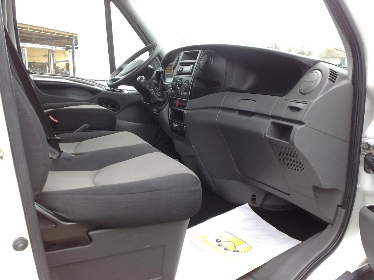 Iveco Daily 35s21 3000cc FURGONE DI SERIE - 2014