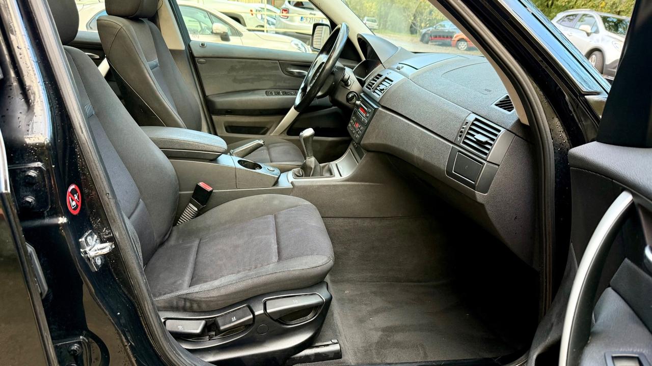 Bmw X3 2.0d cat Futura