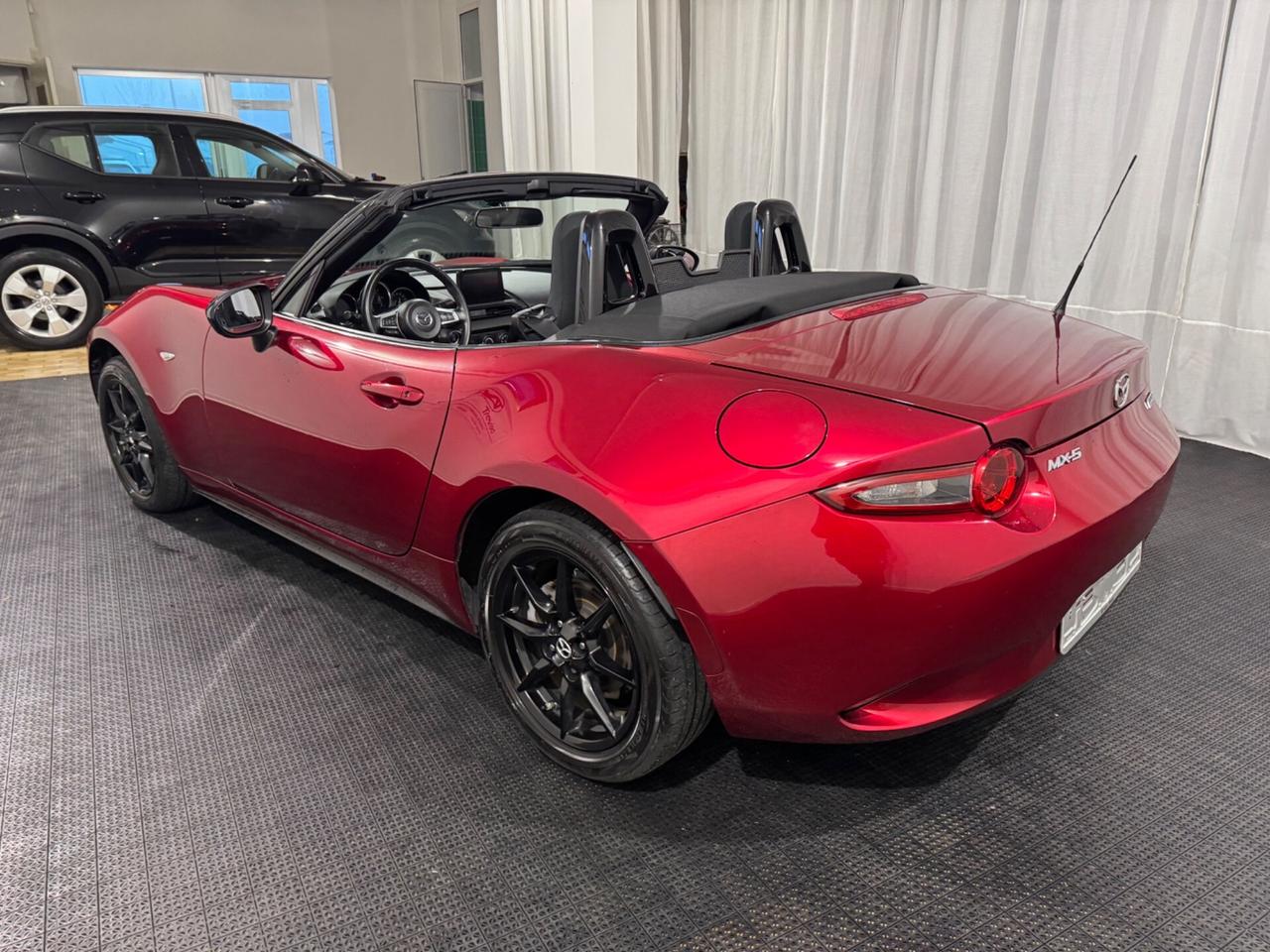 Mazda MX-5 1.5L Skyactiv-G Exceed