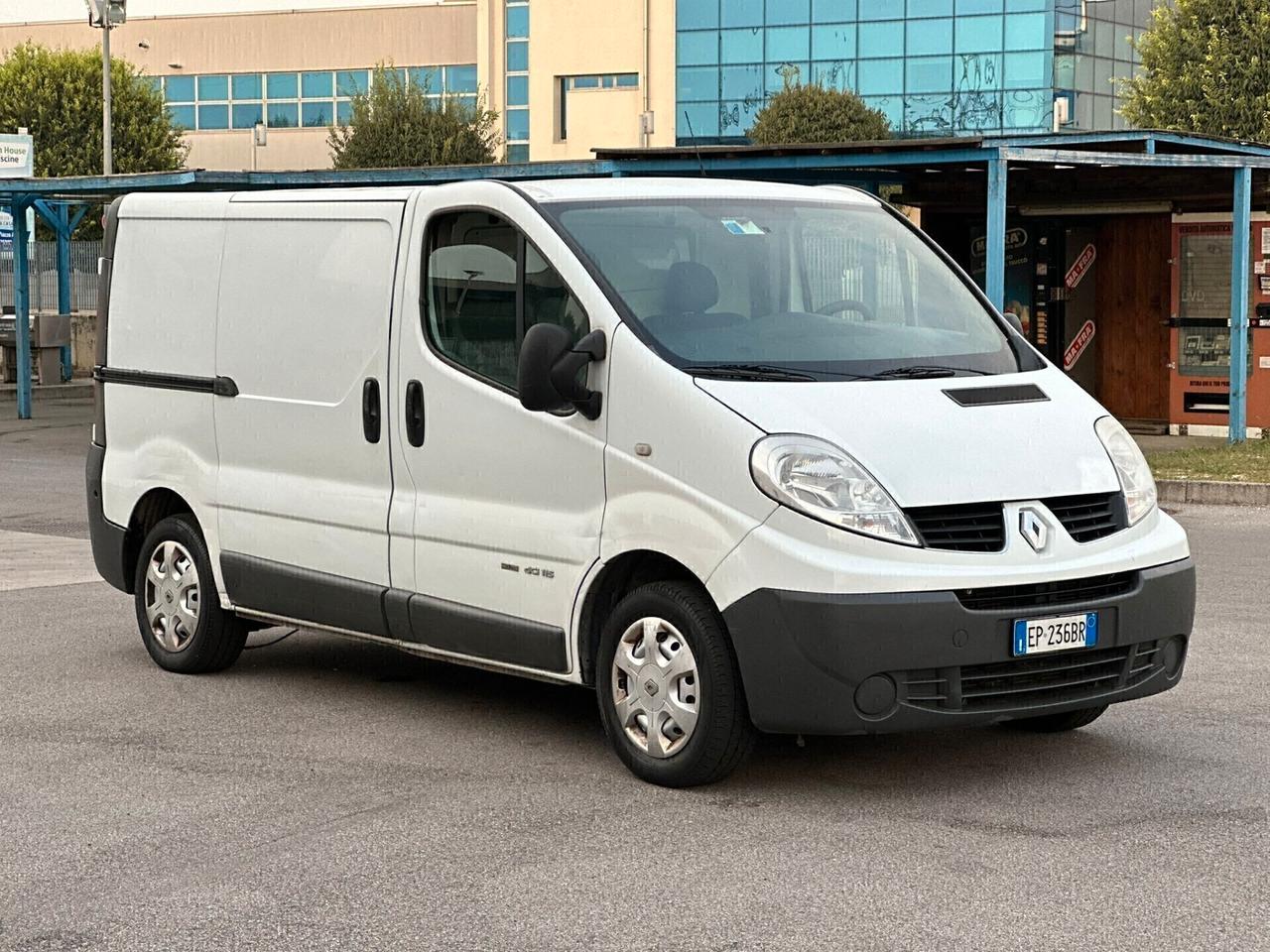 RENAULT TRAFIC ANNO 2012 EURO5B SUPER PREZZO!