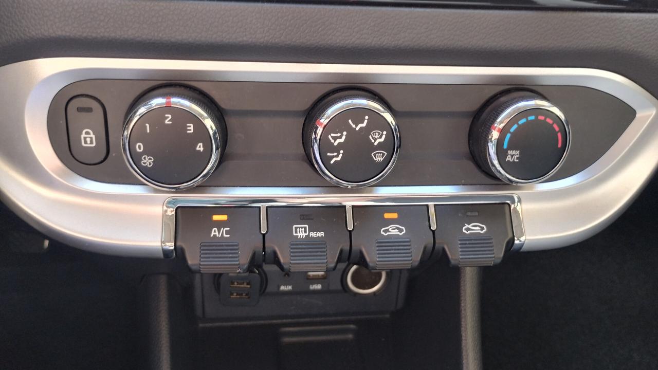 Kia Rio 1.1 CRDi 5p. Active NEOPATENTATI
