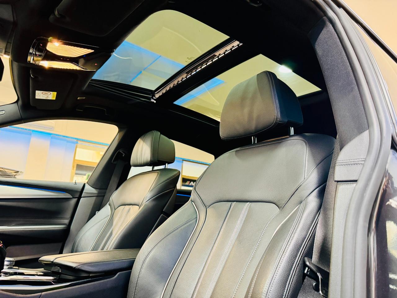BMW 630d GT TETTO / LED / CARPLAY / R.CAM 249CV Luxury