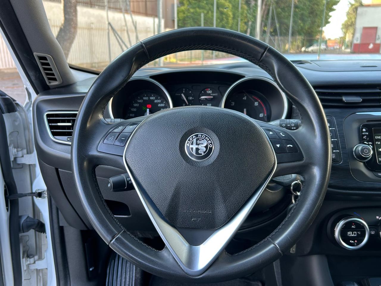 Alfa Romeo Giulietta 1.6 JTDm Automatica 120 CV