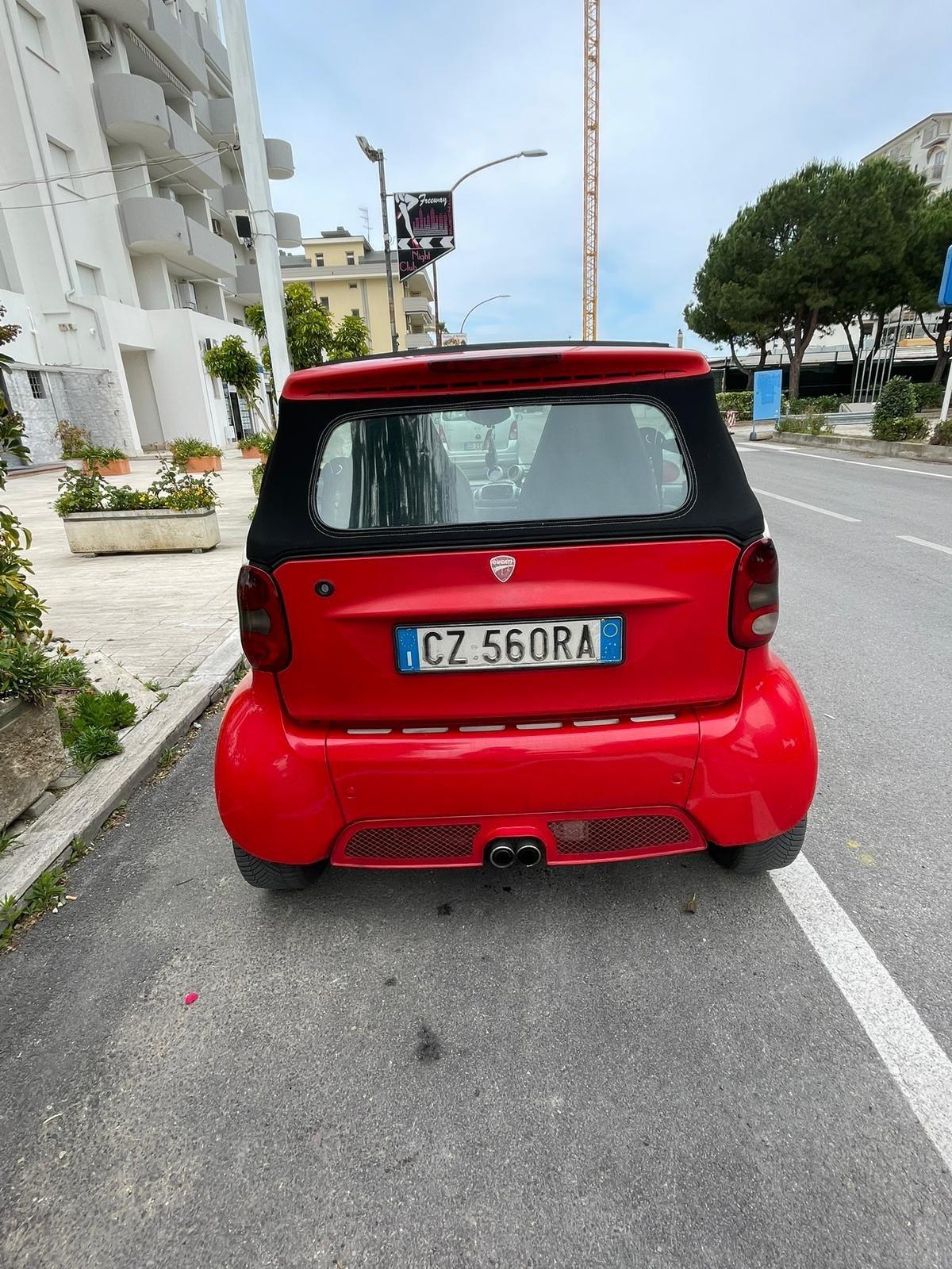 Smart ForTwo 800 cabrio Ducati 2006