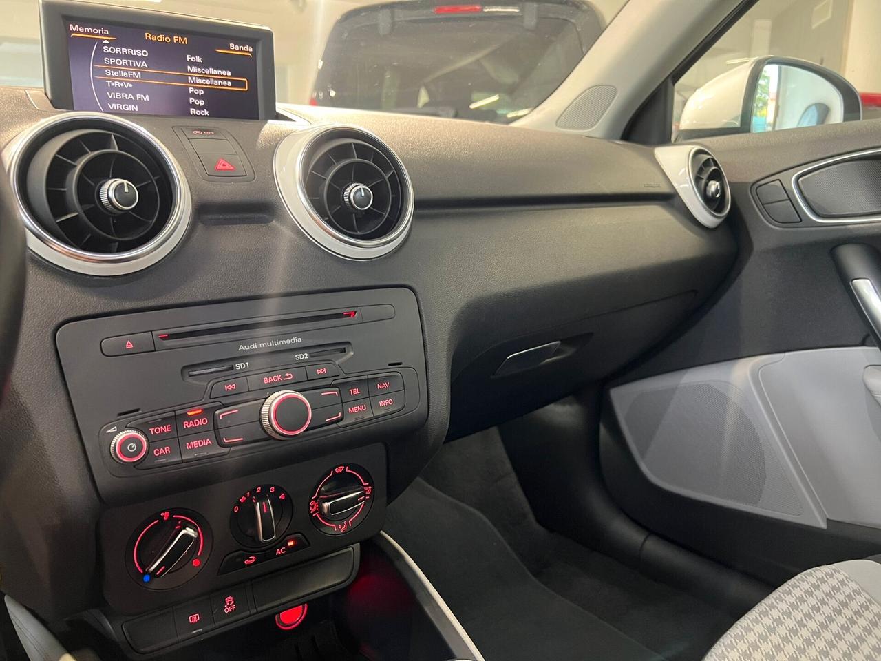 Audi A1 1.6 TDI 105 CV Attraction