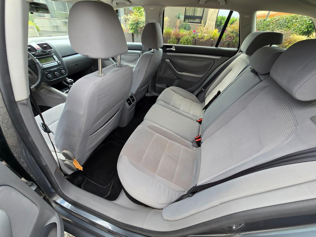 Volkswagen Golf Var. 1.6 Trendline BiFuel GPL