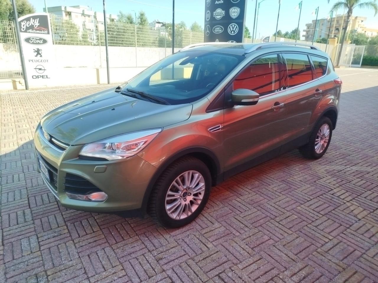Ford Kuga 2.0 TDCI 140 CV 4WD Titanium