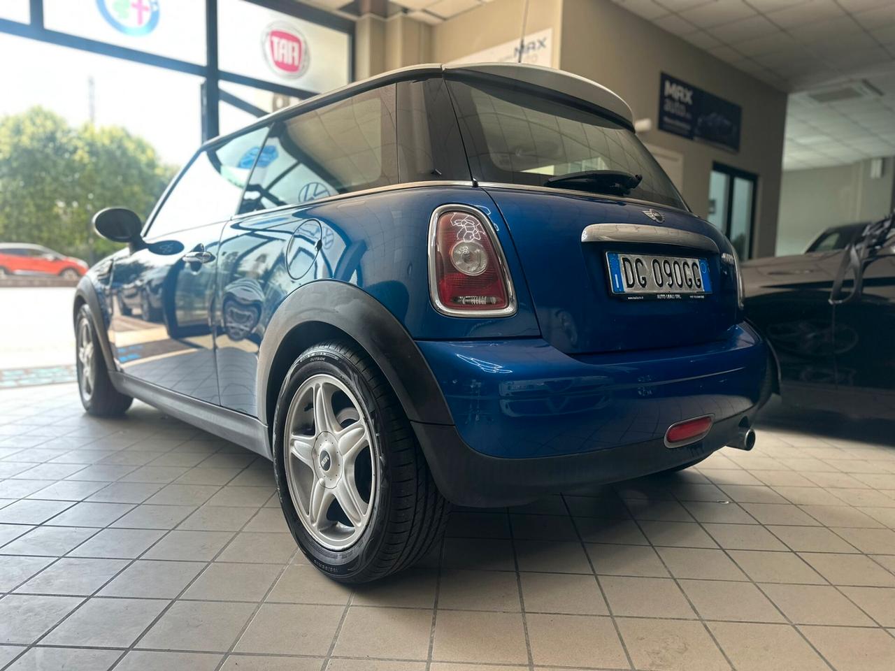 Mini Mini 1.6 16V Cooper