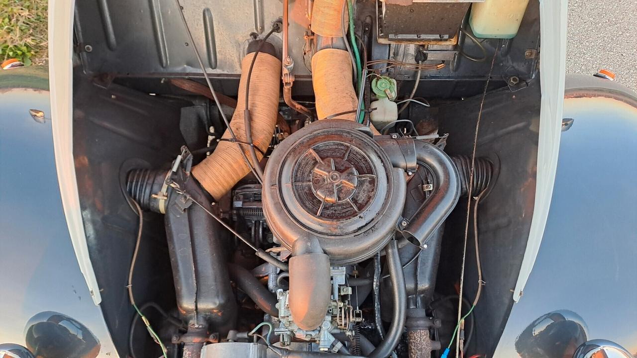 Citroen 2CV 6 Charleston RESTAURATA