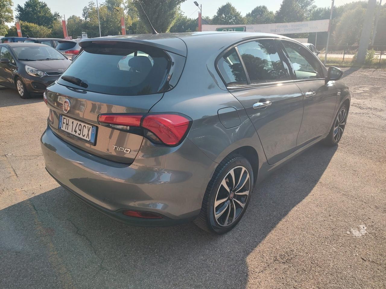 Fiat Tipo 1.4 T-Jet 120CV BENZ\ GPL 5 porte Easy 88KW, OK NEOPANTATI, GARANZIA L.12 MESI