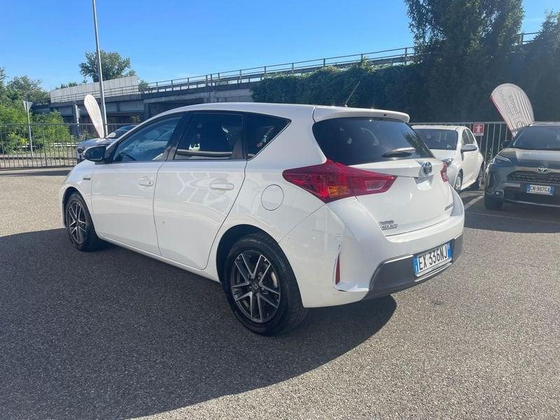 Toyota Auris Hybrid Active +