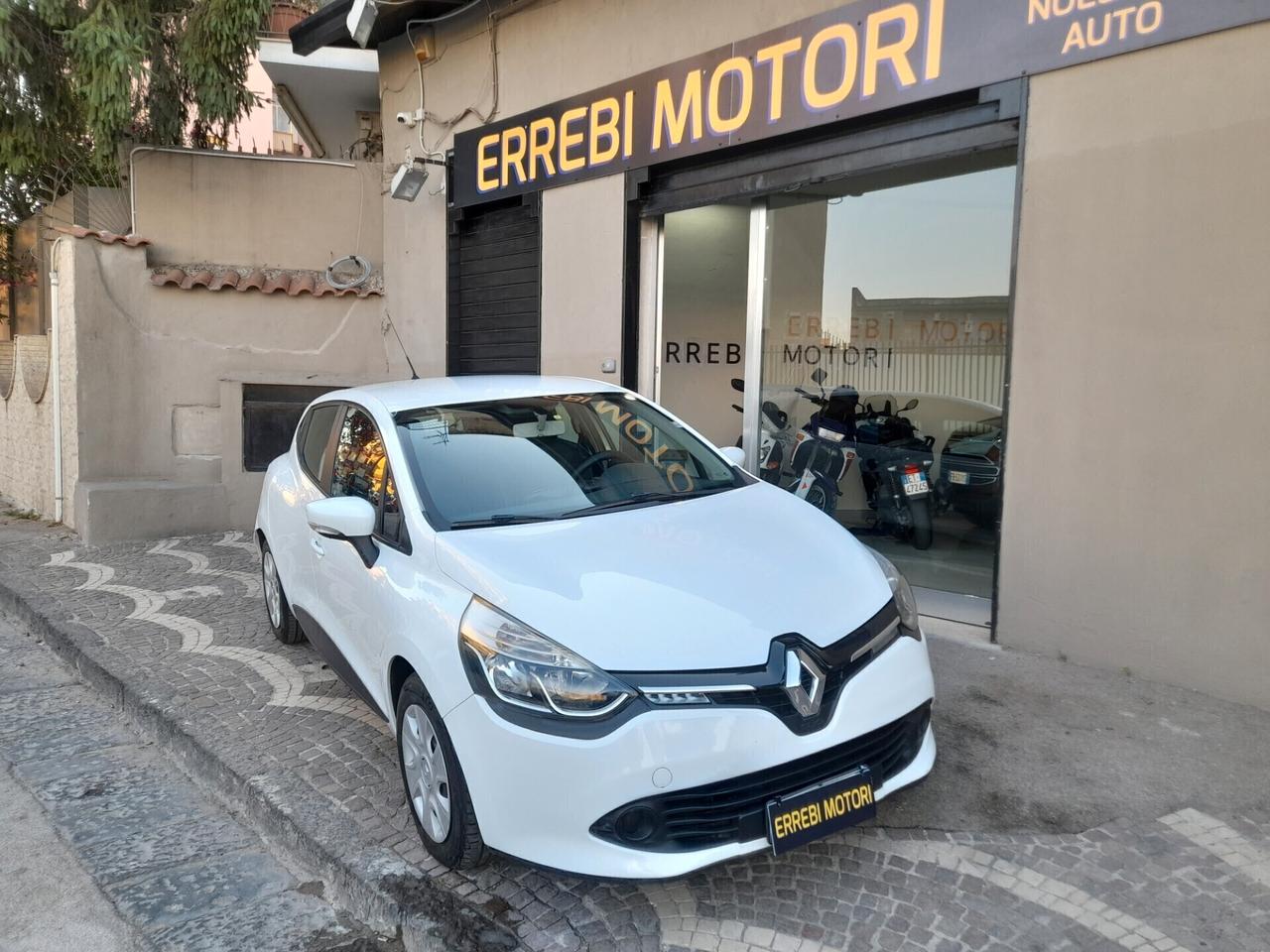 Renault Clio 1.2 75CV GPL 5 porte
