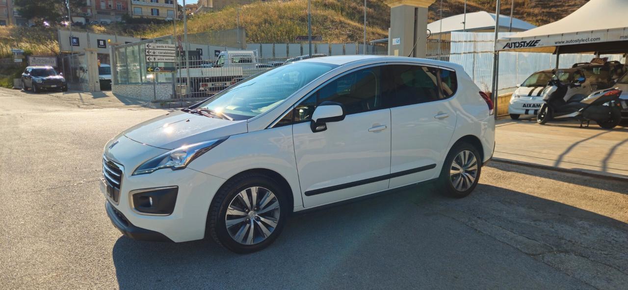 Peugeot 3008 1.6 HDi 115CV Business