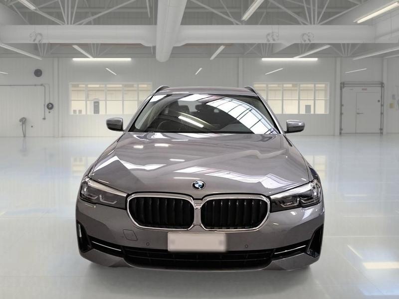 BMW 518 48V Business Touring Autom.