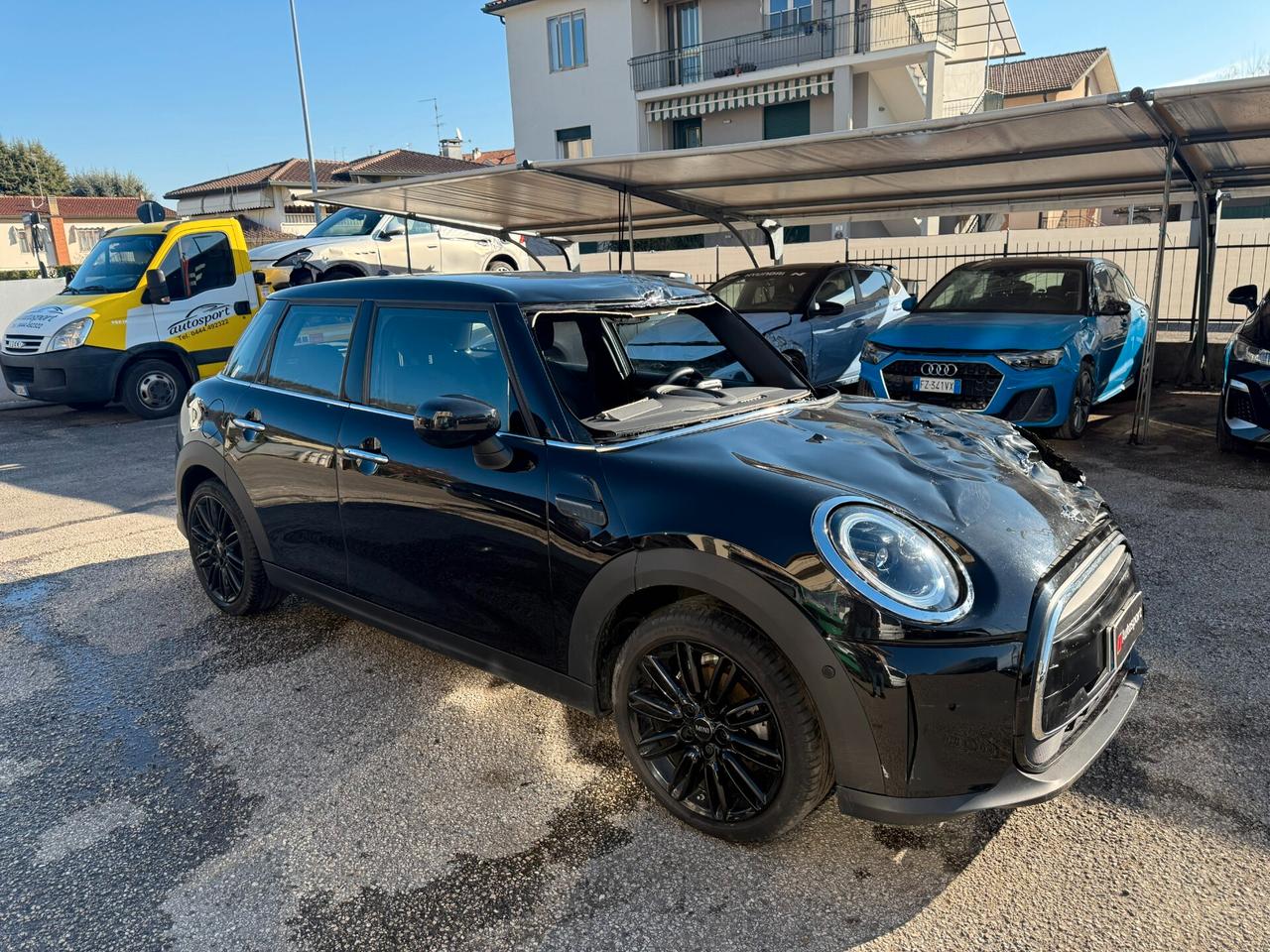 Mini 1.5 Cooper 5 porte ! INCIDENTATA NO START !