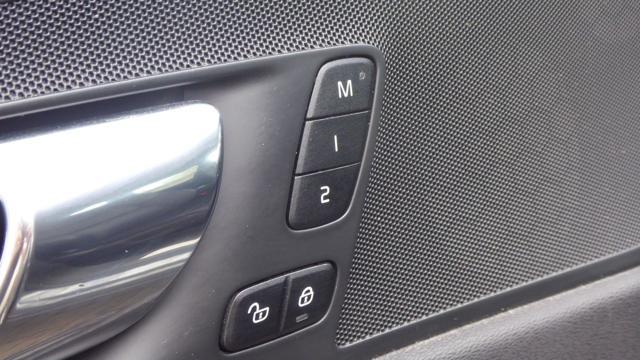 VOLVO XC60 B4 (d) AWD Geartronic Inscription