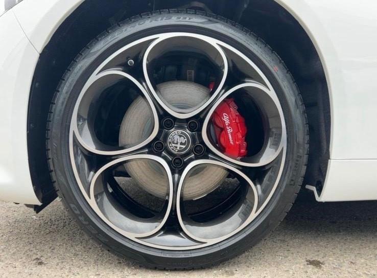 Alfa Romeo Giulia 2.0 Turbo 280 CV Q4 Veloce