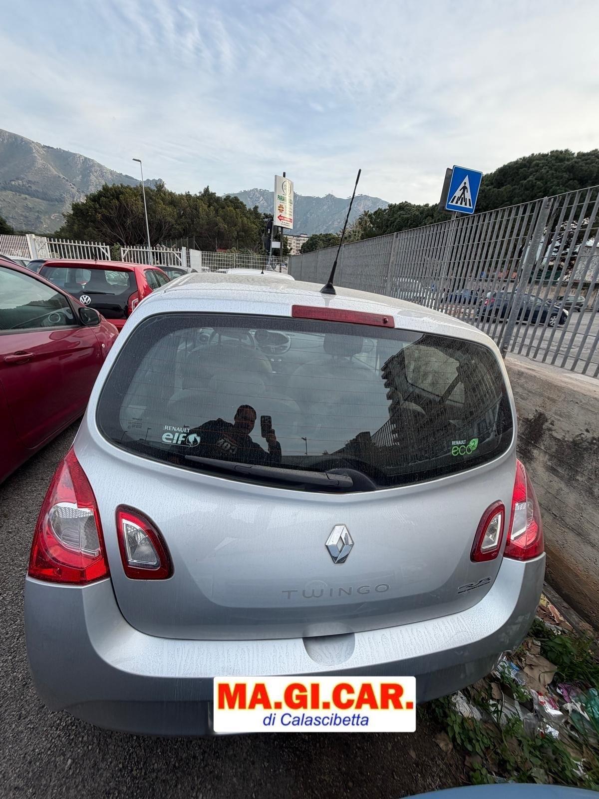 Renault Twingo 1.2 70cv