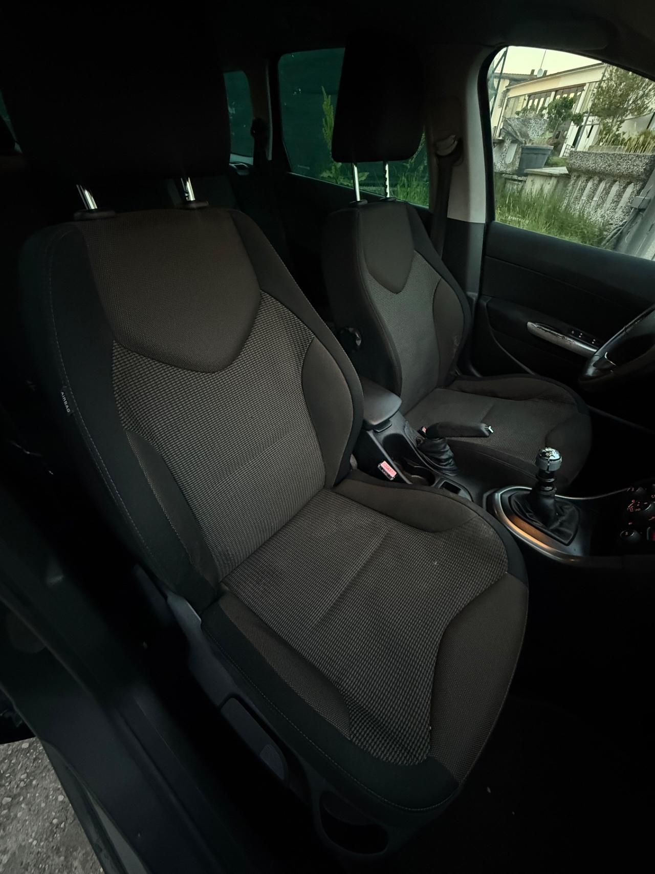 Peugeot 308 1.6 DIESEL START&STOP 2013 NEOPATENTATI