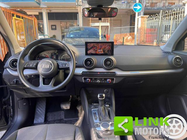 AUDI Q2 30 TDI Business