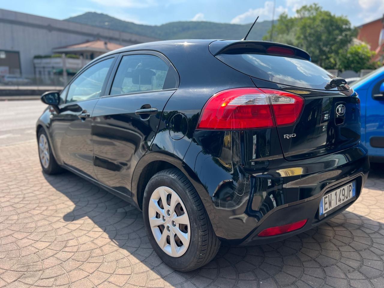 Kia Rio 1.2 benzina - adatta anche a neopatentati