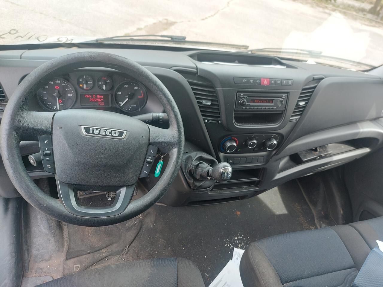 IVECO DAILY 35C16 CON FURGONE ISOTERMICO E GRUPPO FRIGO XARIOS 500