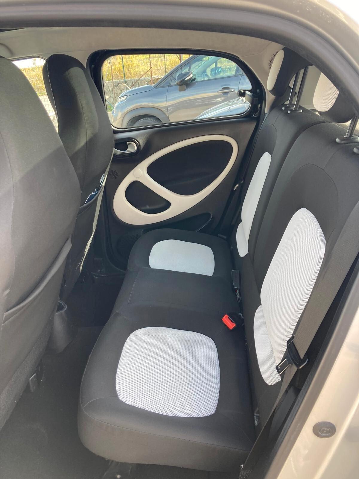 Smart ForFour 70 1.0 Passion