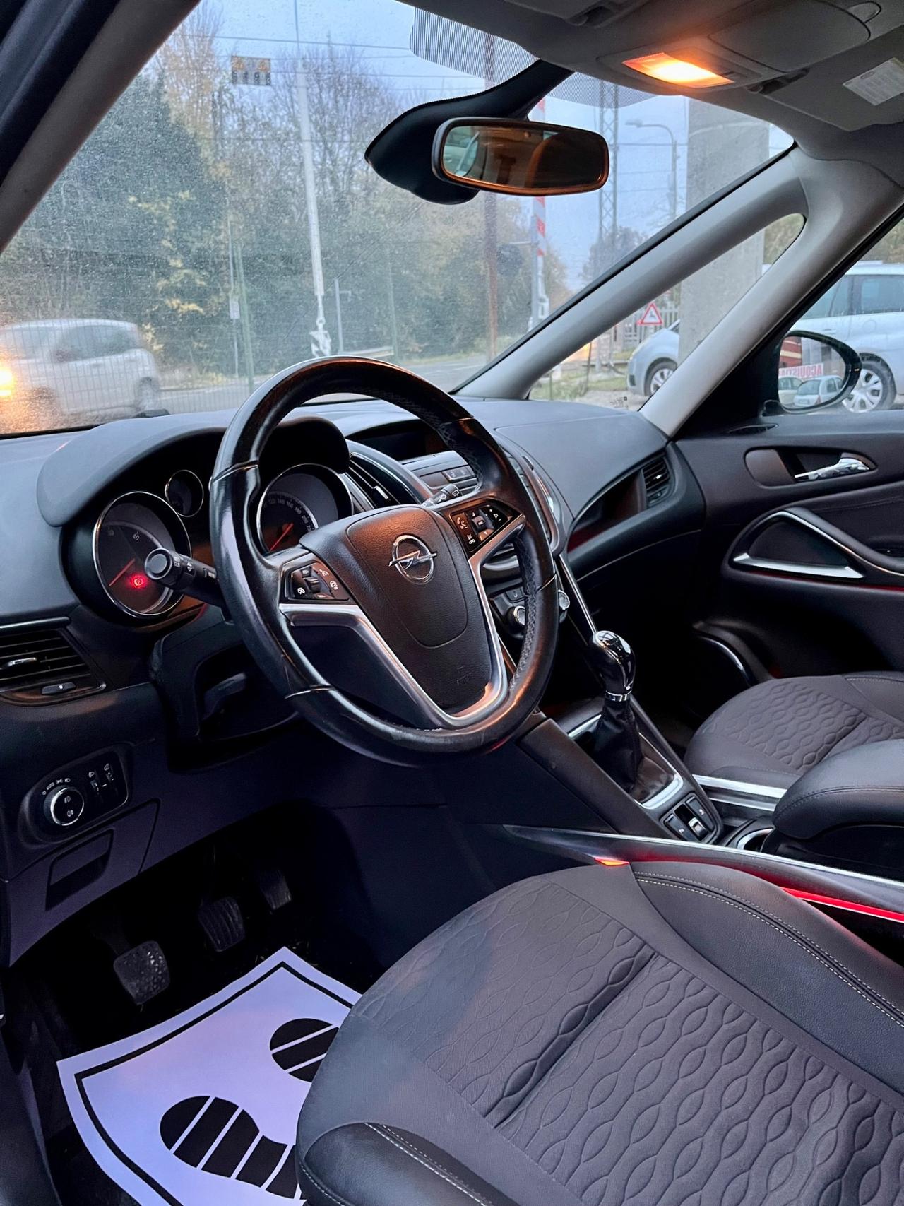 Opel Zafira Tourer 2.0 CDTi 130CV Cosmo