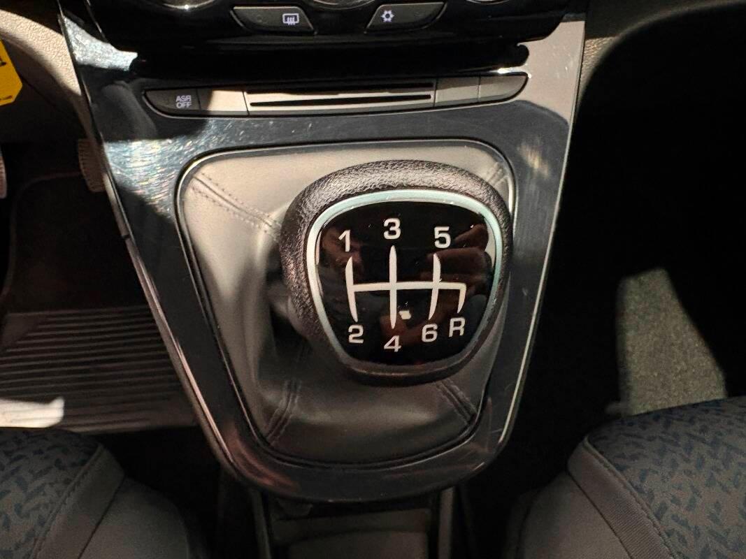 Lancia Ypsilon III 1.0 firefly hybrid Silver Plus s&s 70cv