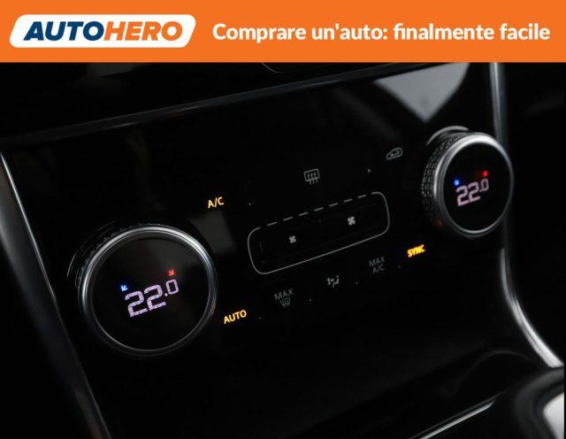 JAGUAR XE 2.0 D 204 CV aut. R-Dynamic Black