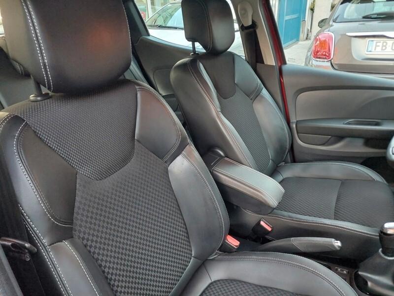 Renault Clio dCi 8V 90 CV 5 porte Duel