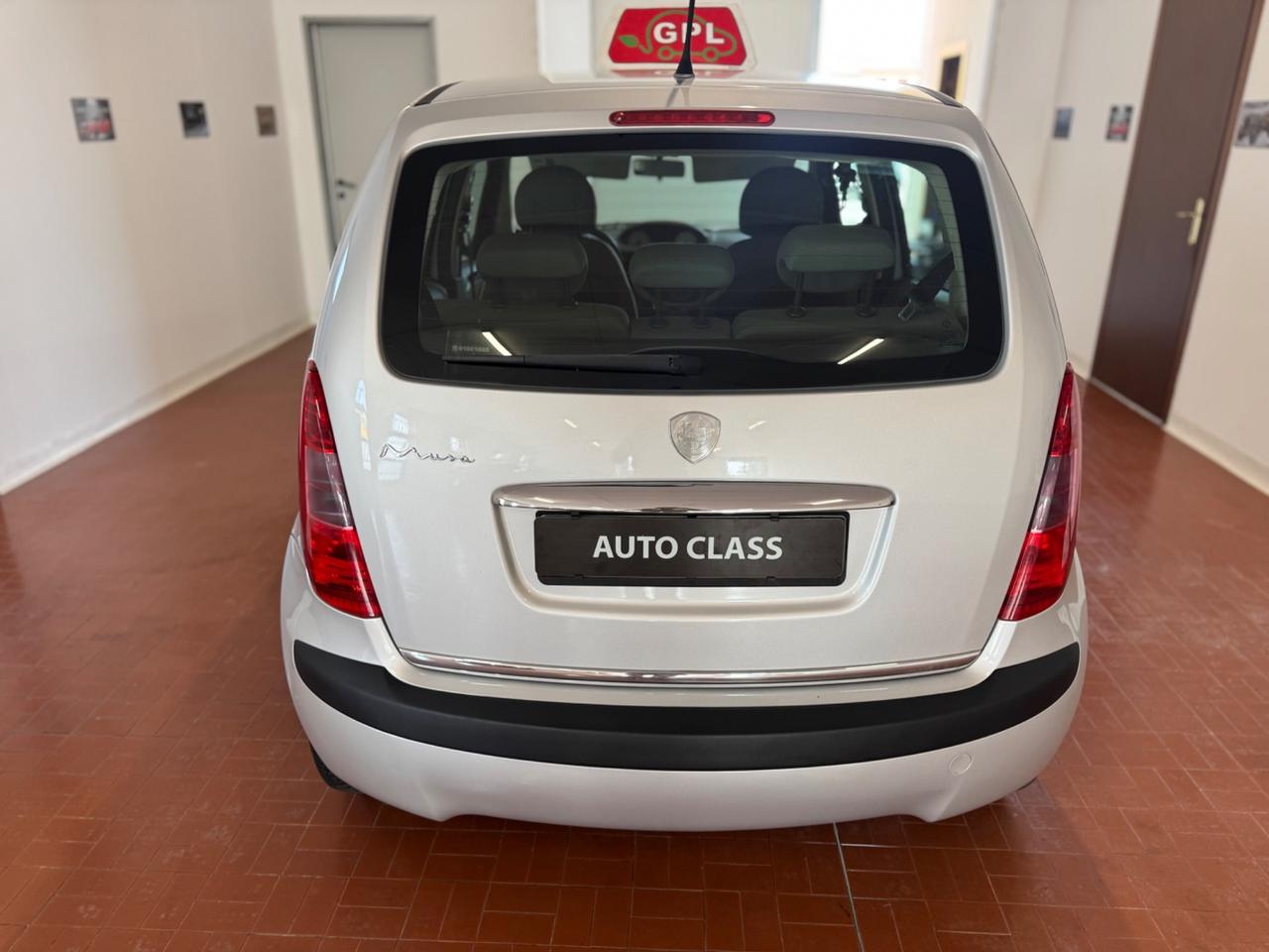 Lancia MUSA 1.4 16V GPL Platino Plus