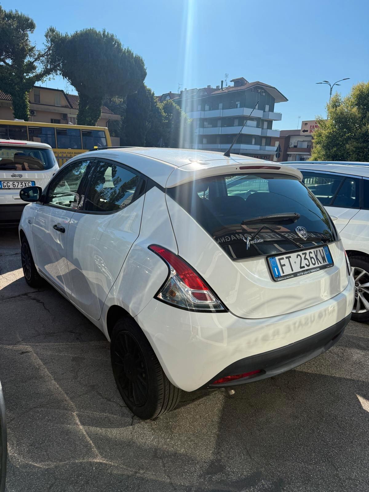 Lancia Ypsilon 1.2 69 CV 5 porte S&S Elefantino Blu NESSUN VINCOLO