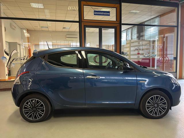 LANCIA Ypsilon 1.0 FireFly 5 porte S&S Hybrid Ecochic Gold